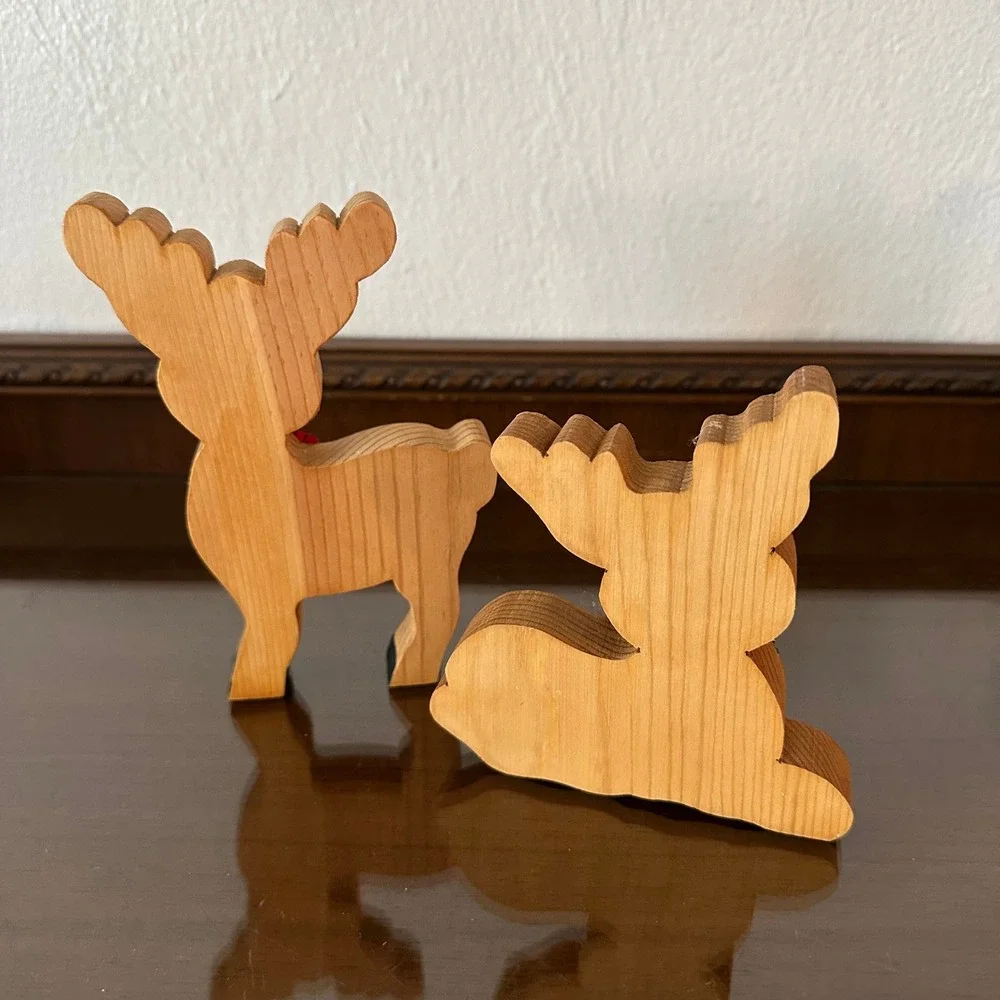 Vintage Jodi Hand Painted Wooden Reindeer Set 2 Christmas Folk Art Decor Plaid